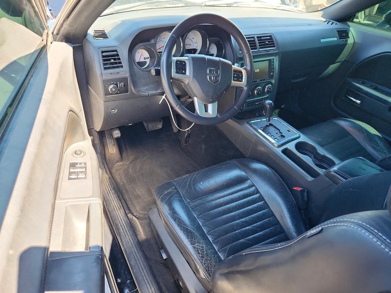 2013 Dodge Challenger VIN 2C3CDYBT1DH602984 photo 8