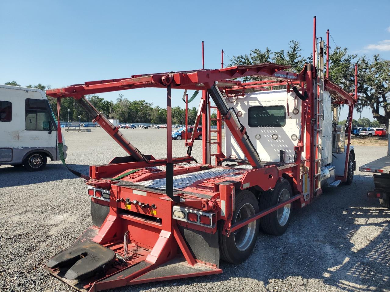 2019 PETERBILT All other VIN 1NPXLP9X3KD616844 photo 4