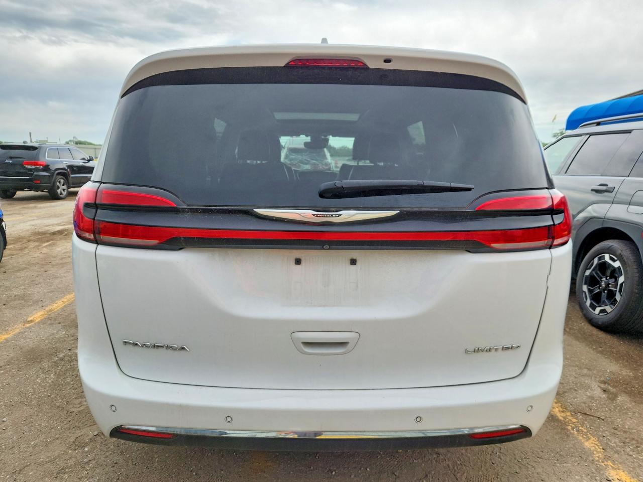 2022 Chrysler Pacifica VIN 2C4RC1GG7NR180825 photo 6