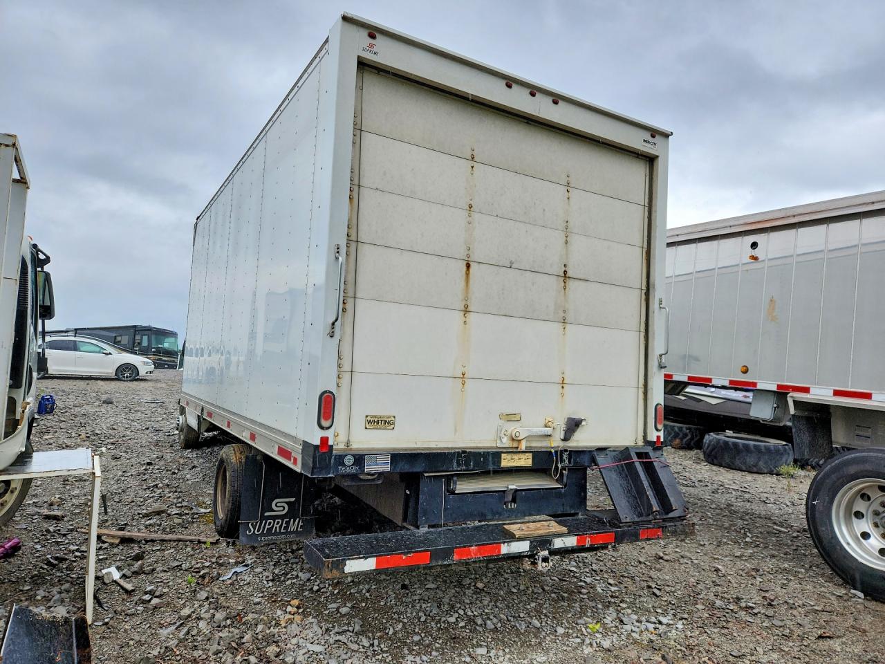 2019 Chevrolet Express VIN 1HA3GTCG1KN011237 photo 2