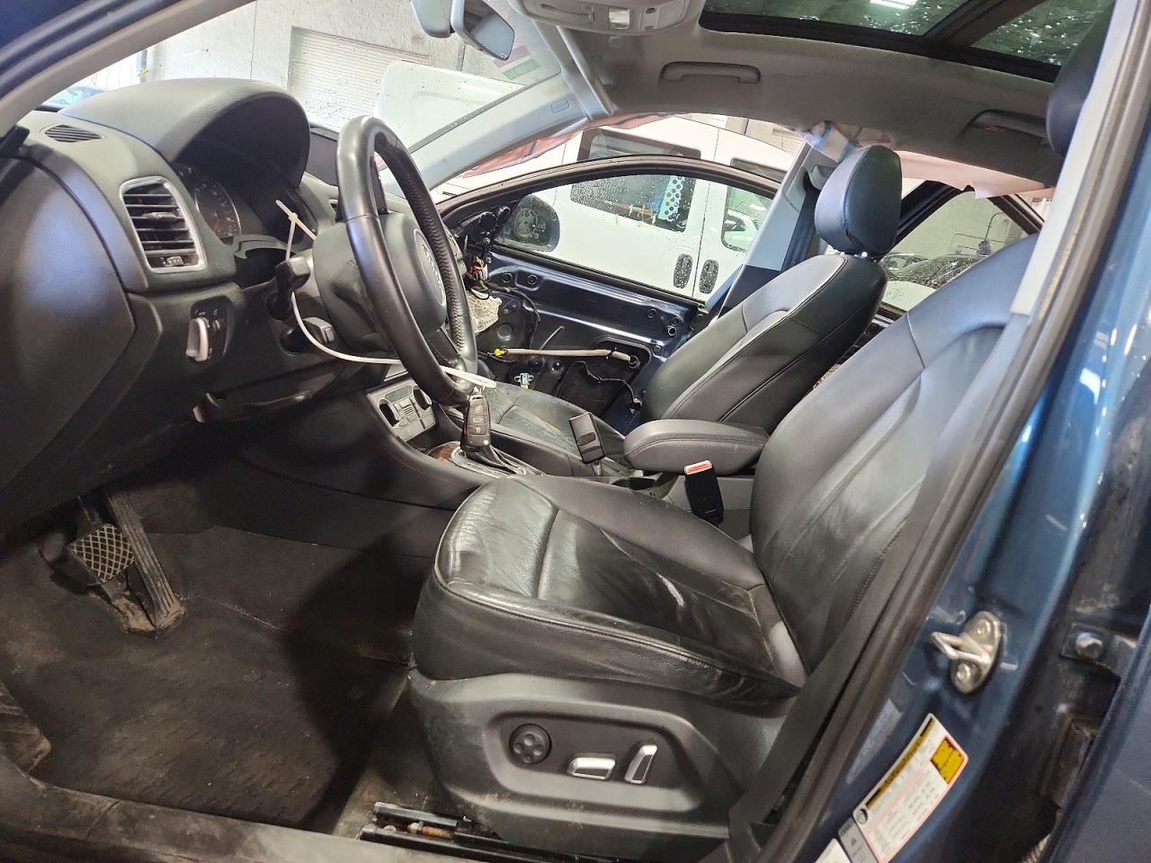 2016 Audi Q3 VIN WA1GFCFS8GR007236 photo 7