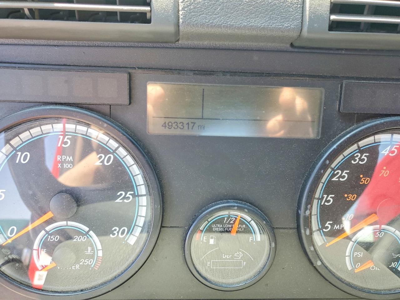 2016 FREIGHTLINER All other VIN 3AKJGBDV2GDHA6350 photo 8