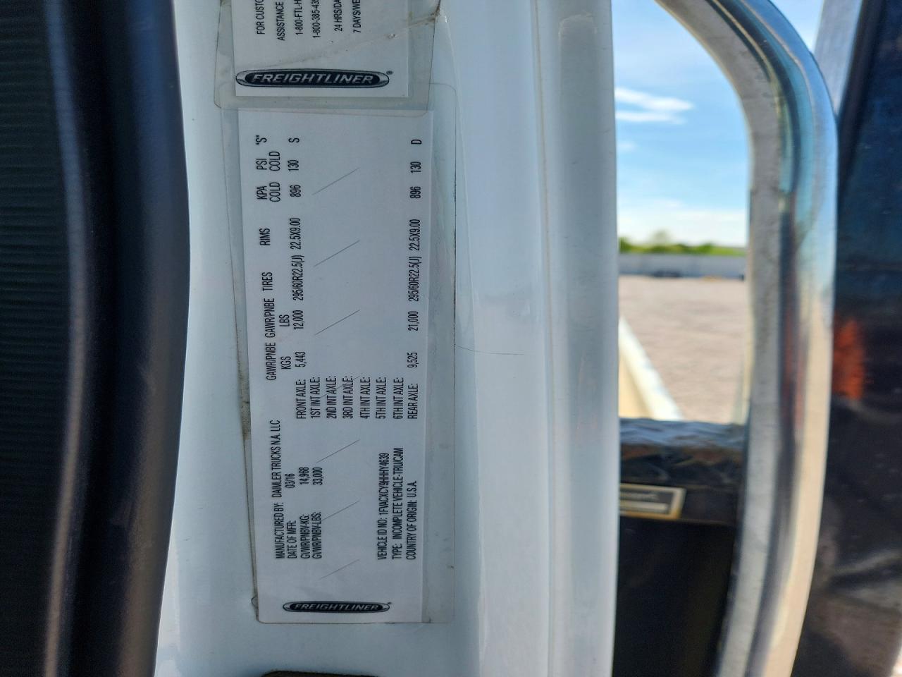 2017 FREIGHTLINER All other VIN 1FVACXCY9HHHY4639 photo 12