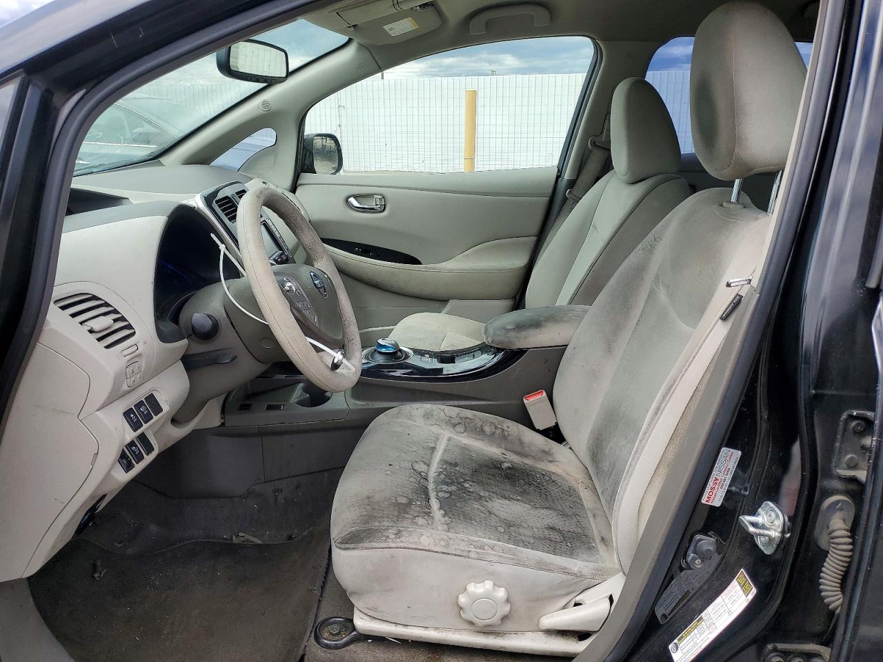 2011 Nissan Leaf VIN JN1AZ0CP5BT005041 photo 7