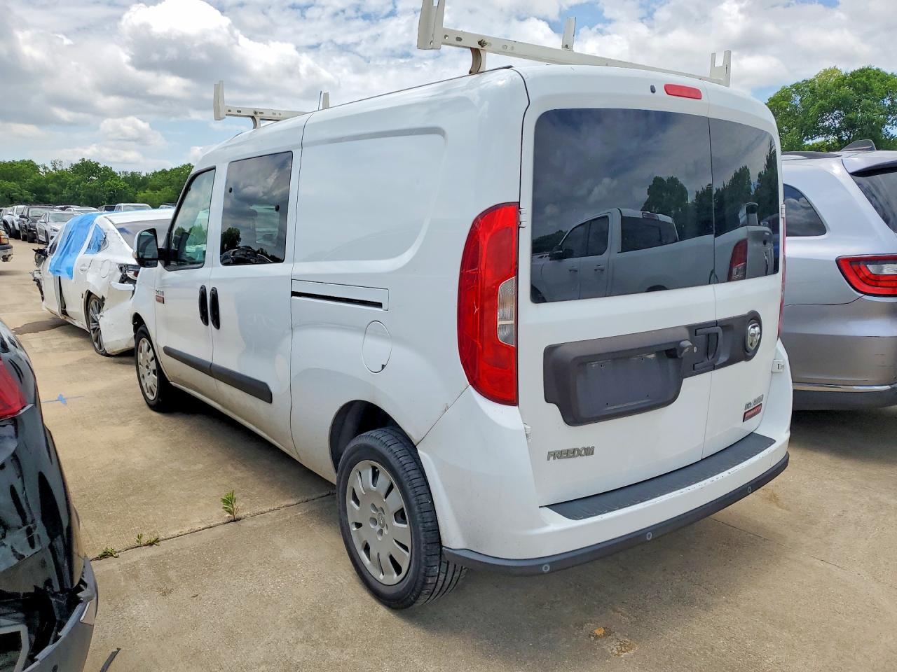 2018 Ram Promaster VIN ZFBERFBB8J6L67470 photo 2