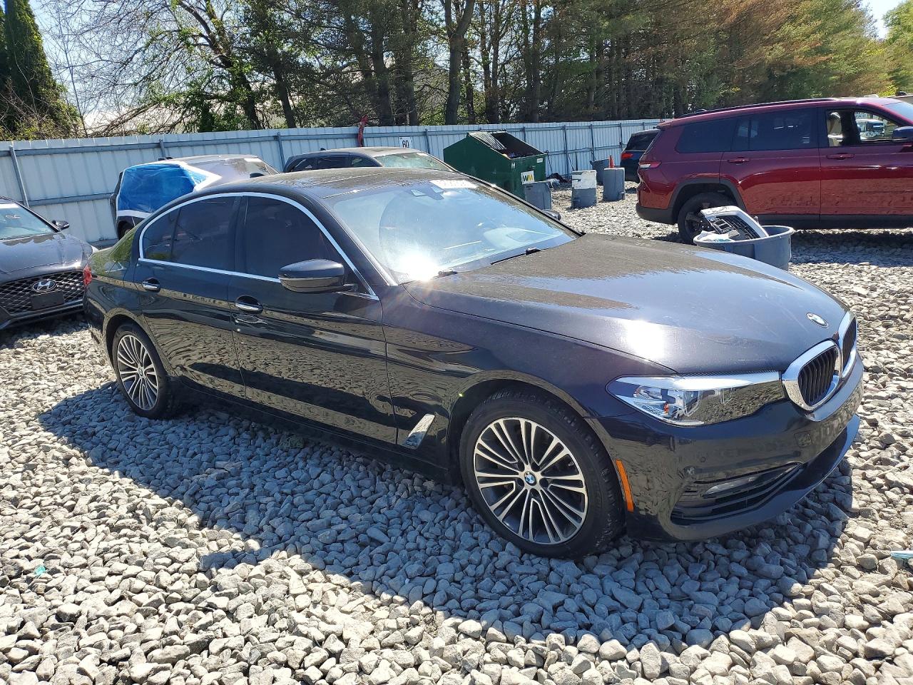 2018 BMW 5 series VIN WBAJE7C5XJWC55453 photo 4