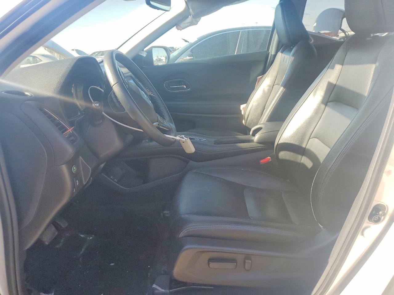 2020 Honda Hr-v VIN 3CZRU6H9XLM720063 photo 7