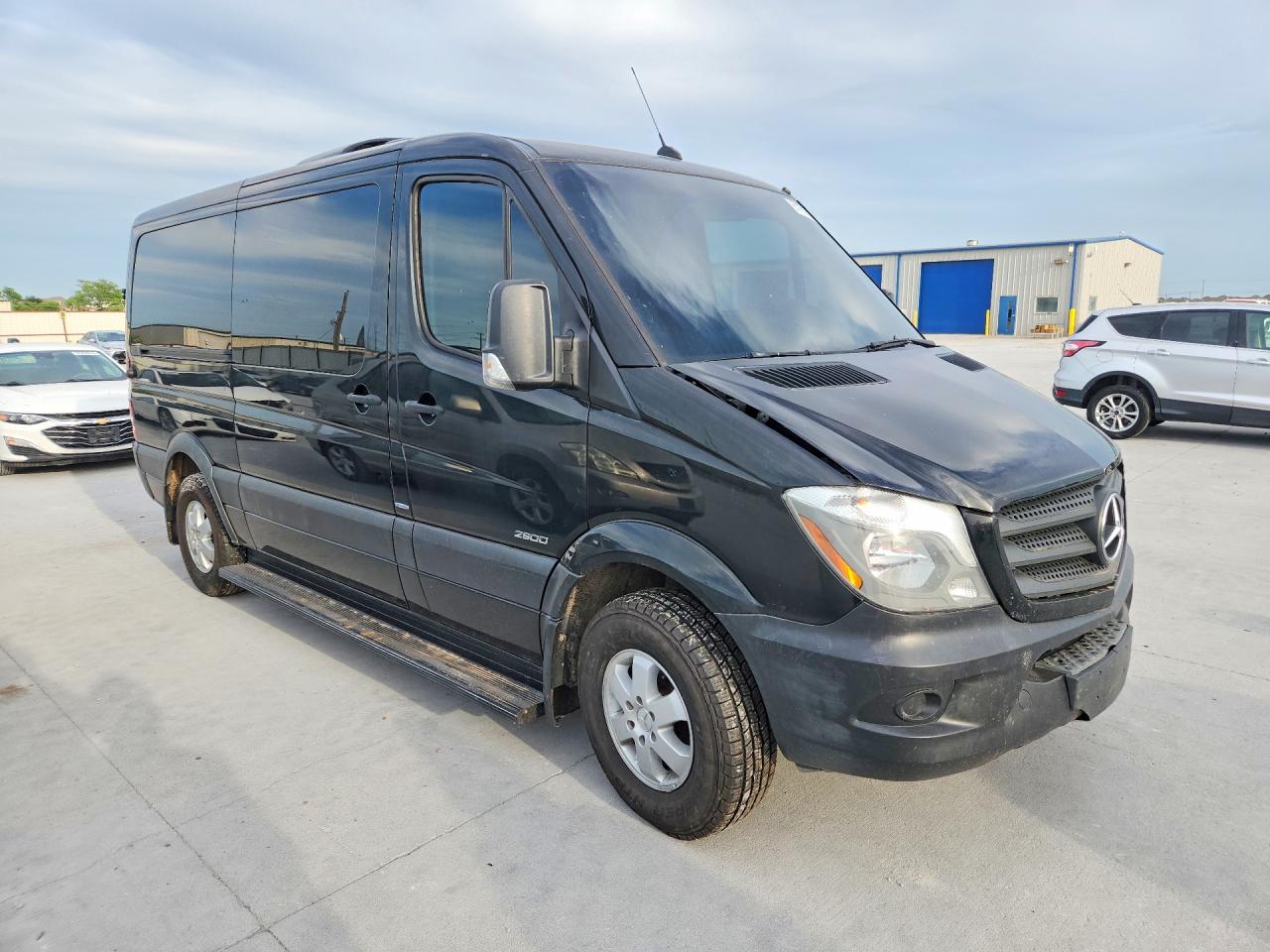 2016 Mercedes-Benz Sprinter VIN WDZPE7DD8GP223880 photo 4