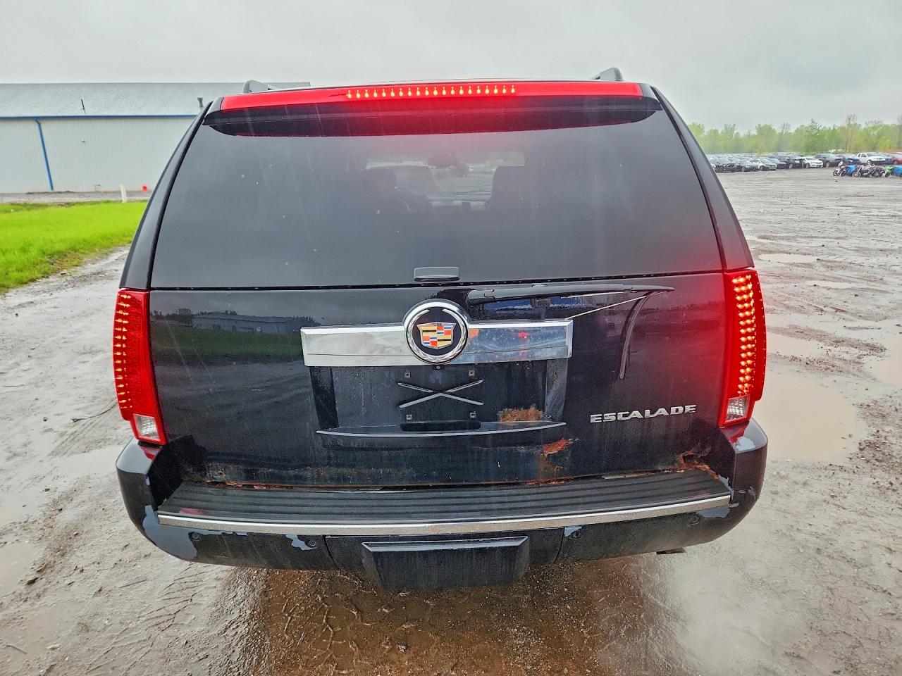 2008 Cadillac Escalade VIN 1GYFK66808R134240 photo 6