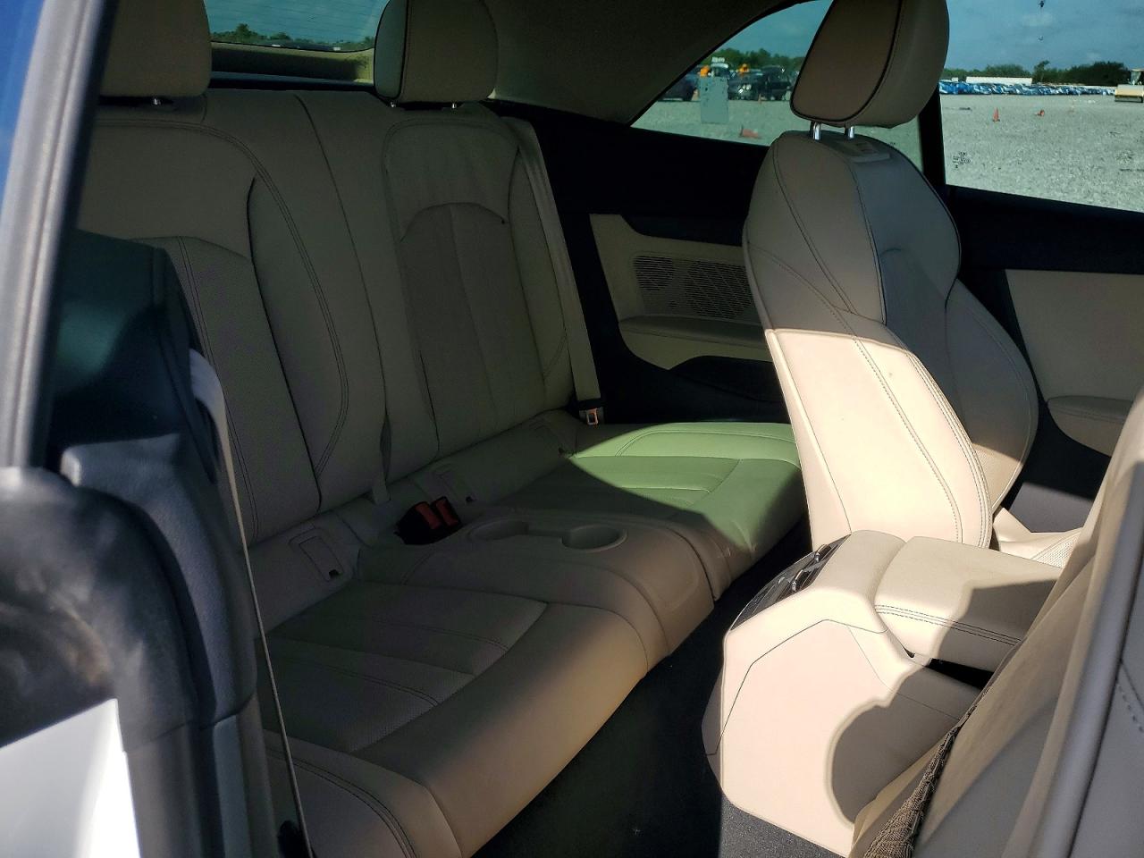 2024 Audi A5 VIN WAU5AGF5XRN001040 photo 10
