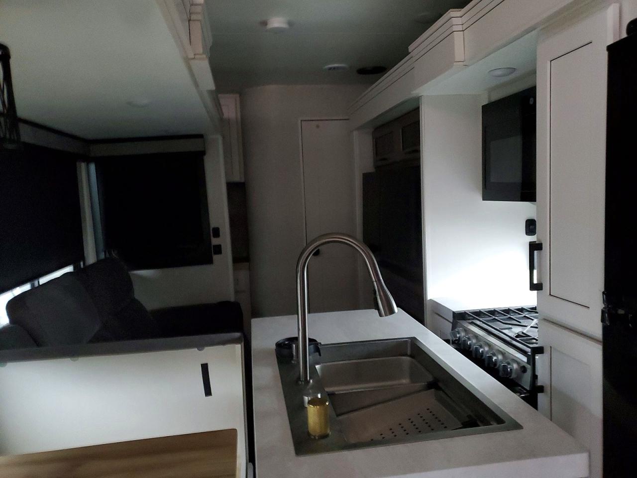 2025 JAYCO Recreation VIN 1UJBA0BU6S1C70078 photo 6