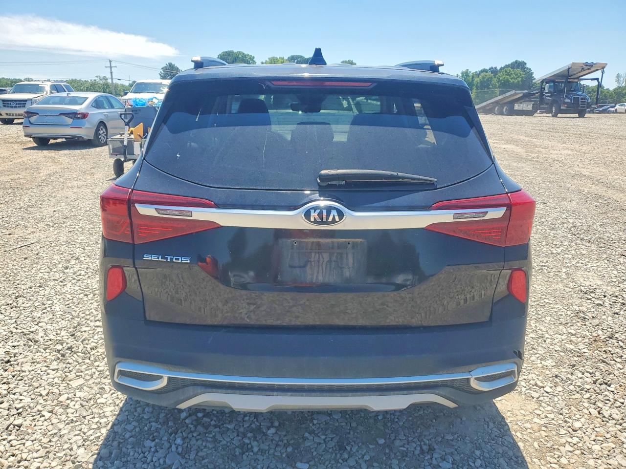 2021 Kia Seltos VIN KNDEU2AA0M7229949 photo 6