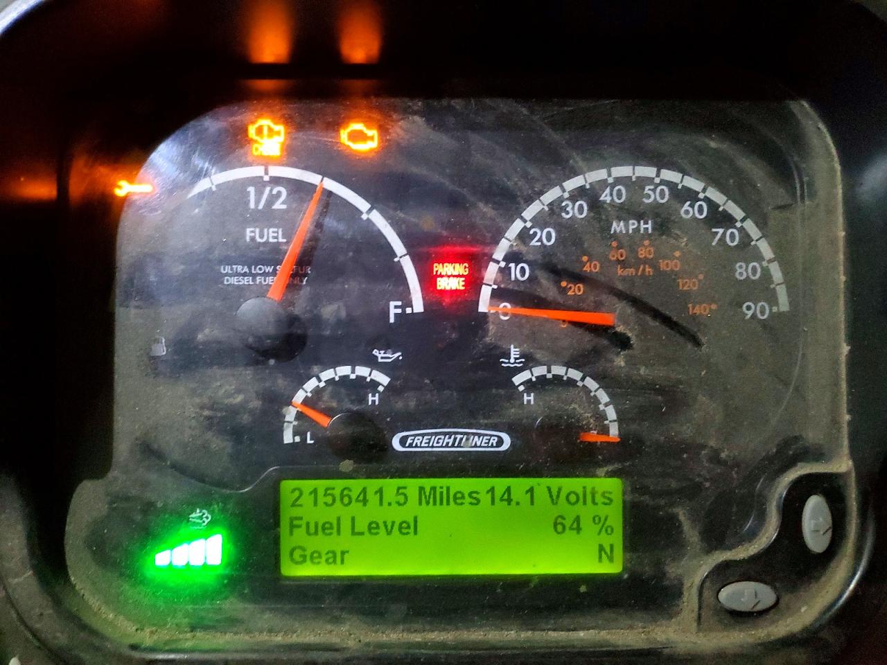 2018 FREIGHTLINER All other VIN 4UZAAPFD8JCJZ6690 photo 9