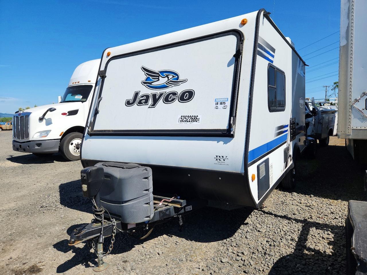 2018 JAYCO All models VIN 1UJBJHAH5J1JZ0155 photo 2