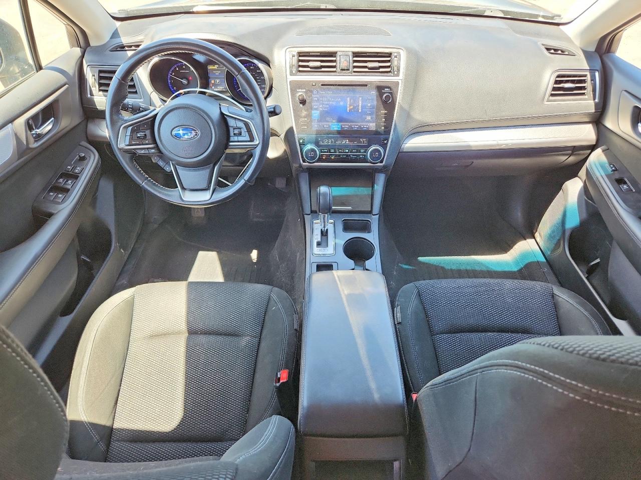 2018 Subaru Outback VIN 4S4BSACC9J3363469 photo 8