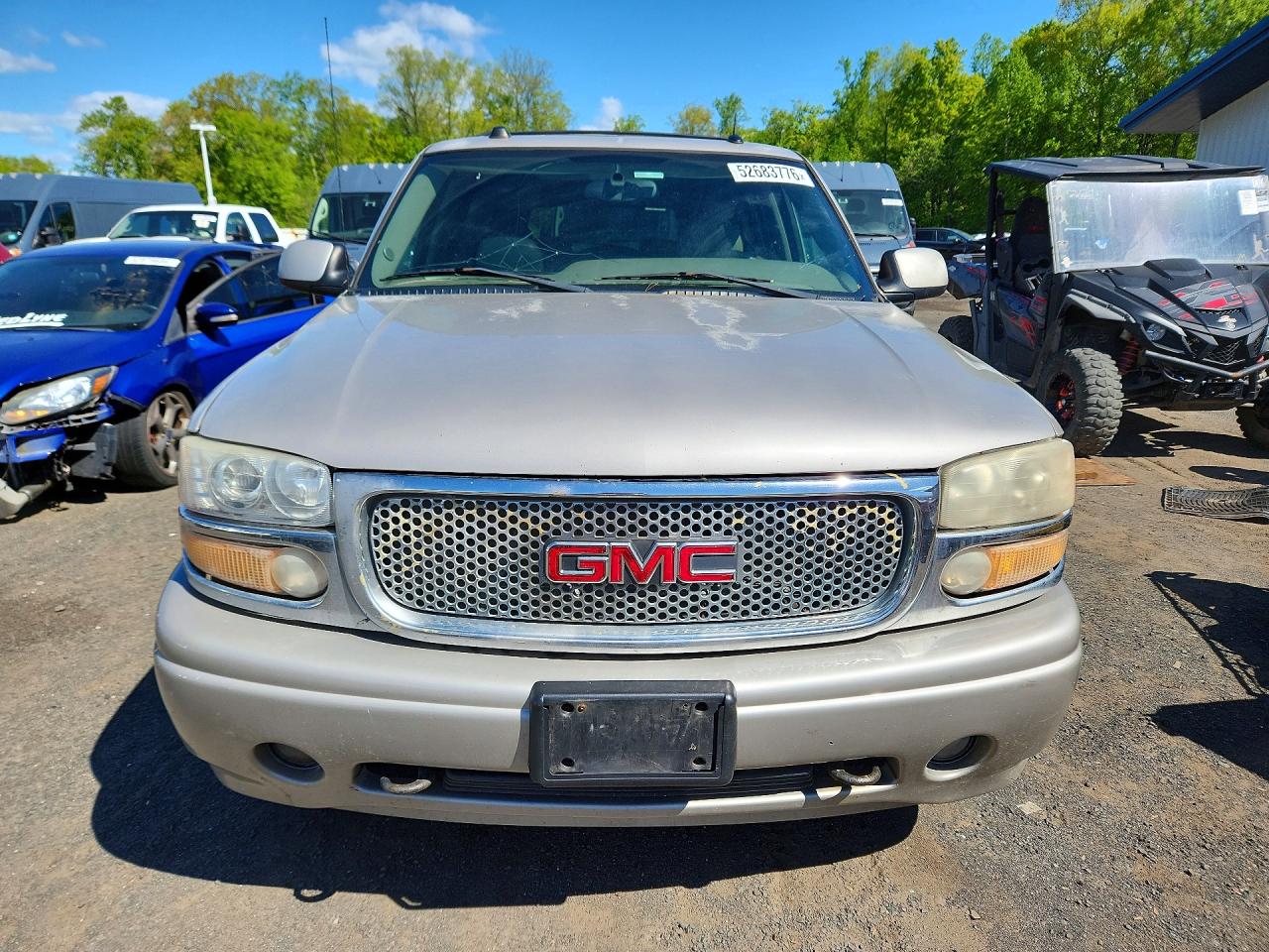 2005 GMC Yukon VIN 1GKFK66U55J266752 photo 5