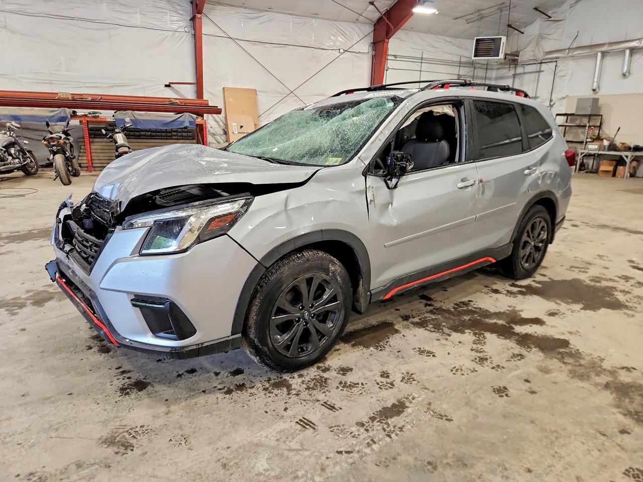 2022 Subaru Forester VIN JF2SKAJC3NH489179 photo 1