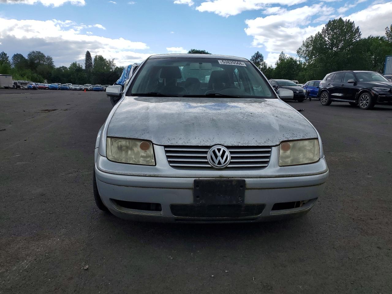 2002 Volkswagen Jetta VIN 3VWSE69M82M190596 photo 5