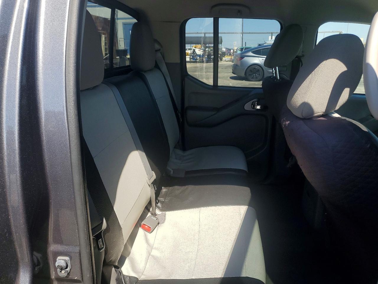 2019 NISSAN Frontier VIN 1N6AD0ER0KN735001 photo 10