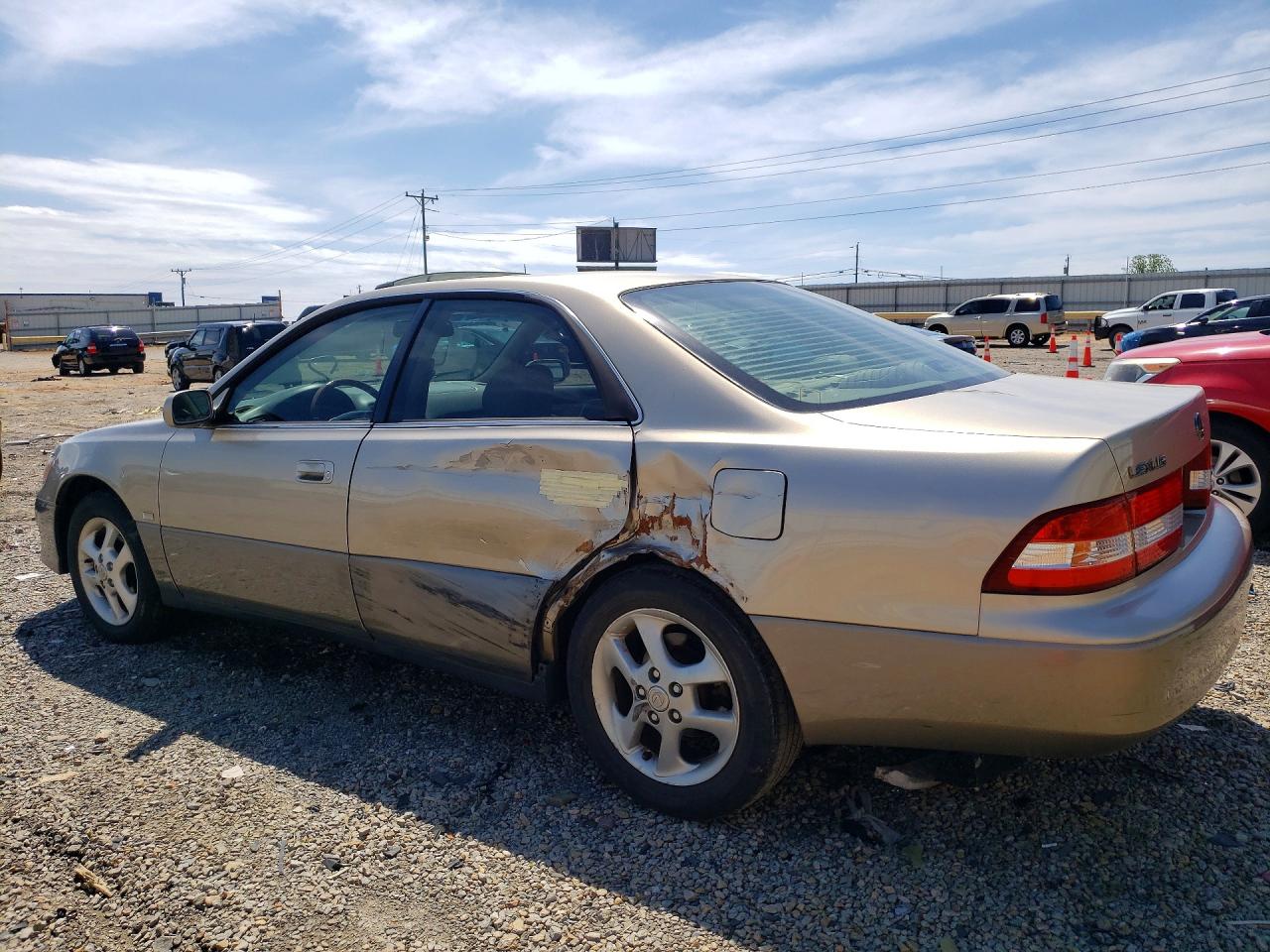 2000 Lexus Es300 VIN JT8BF28G4Y5089797 photo 2