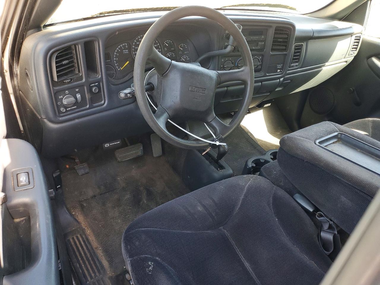 2001 GMC SIERRA VIN 2GTEK19V711331863 photo 8