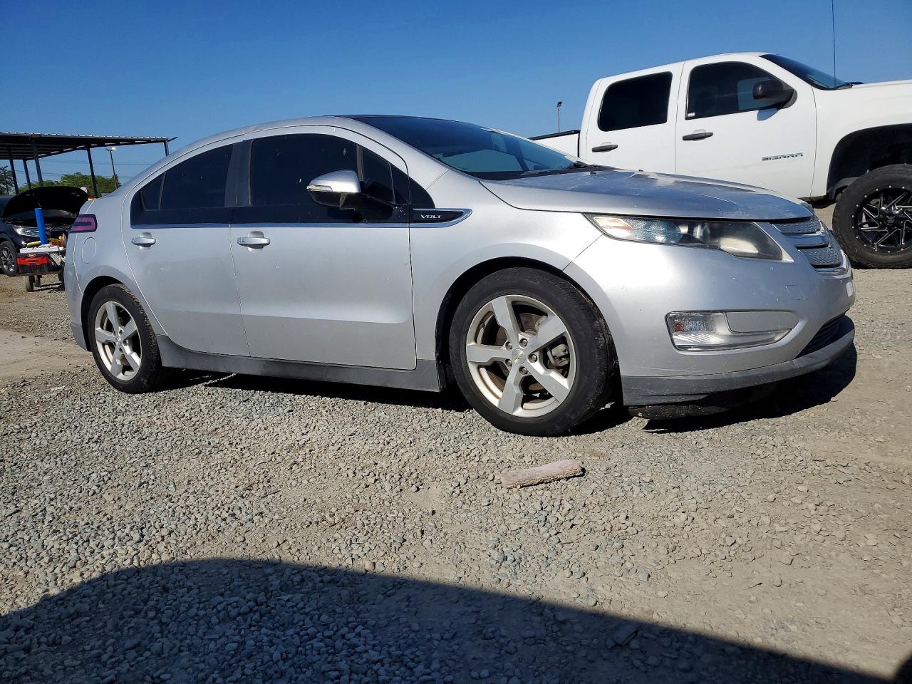 2012 Chev Volt VIN 1G1RA6E42CU101582 photo 4