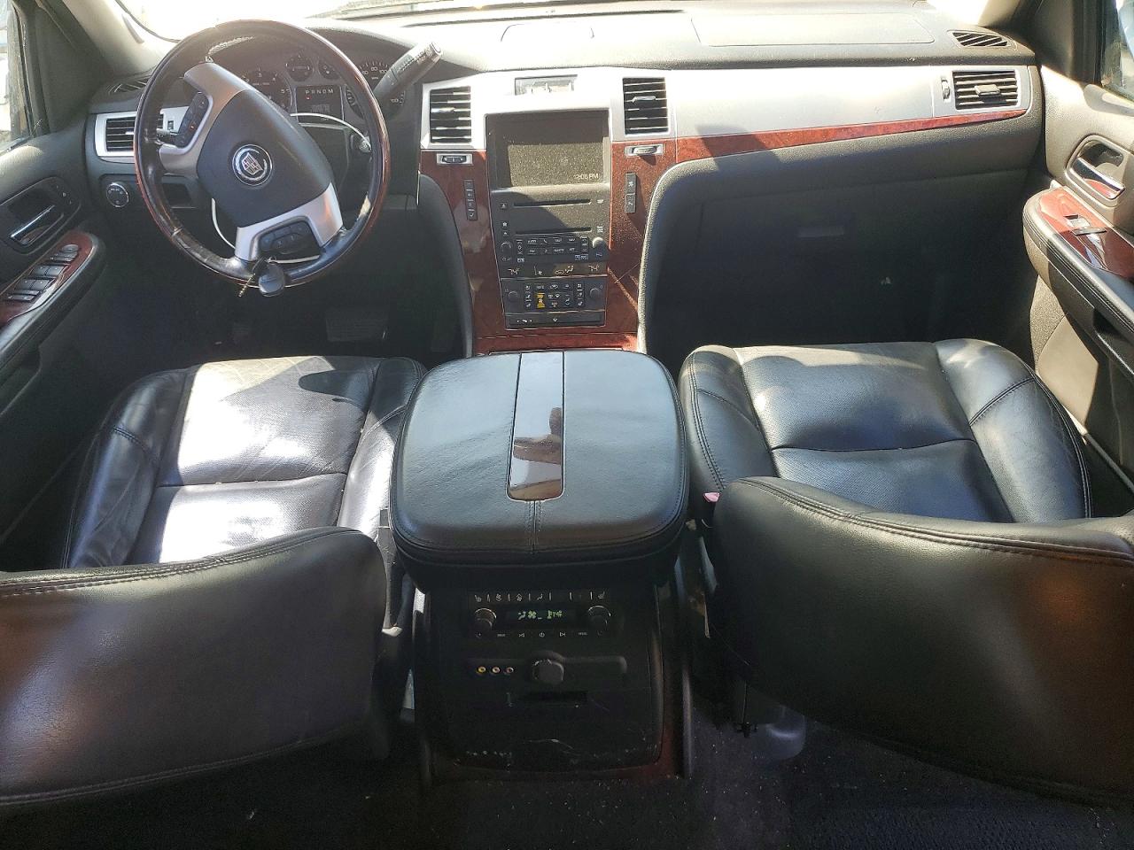 2007 Cadillac Escalade VIN 1GYFK63887R318134 photo 8