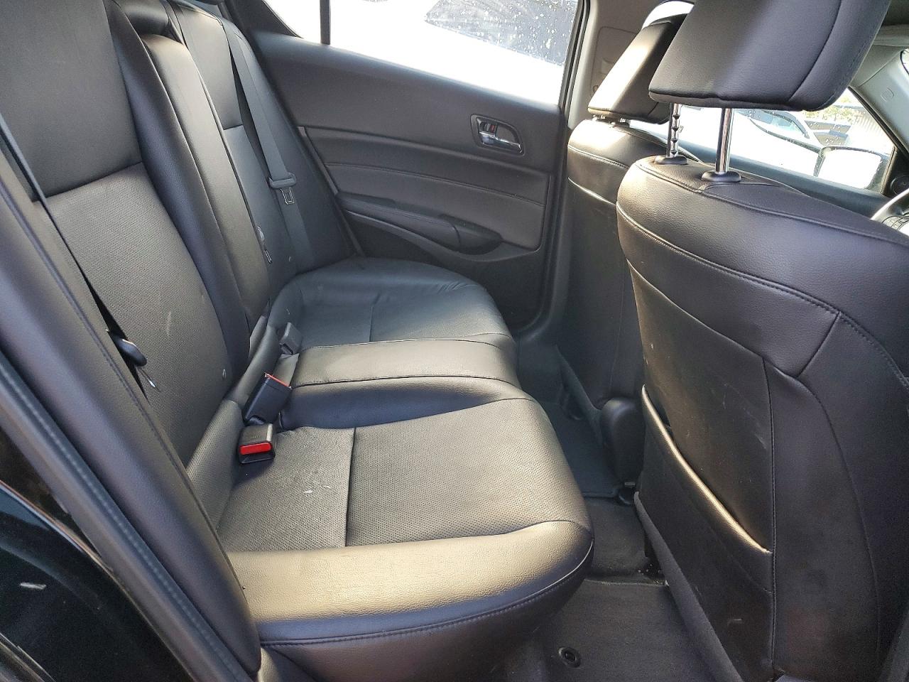 2018 Acura Ilx VIN 19UDE2F76JA009947 photo 10