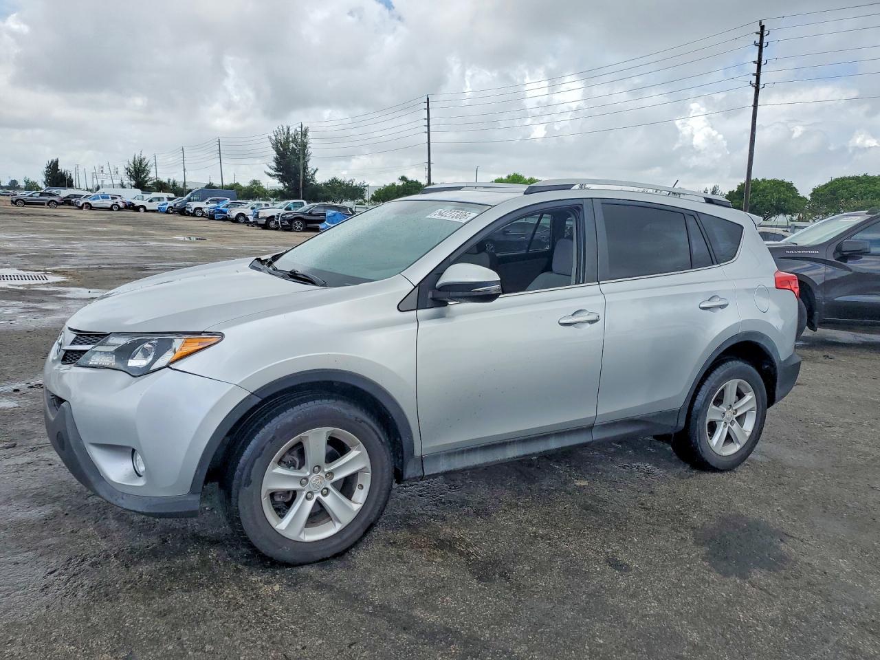 2014 Toyota Rav4 VIN 2T3WFREV4EW078141 photo 1