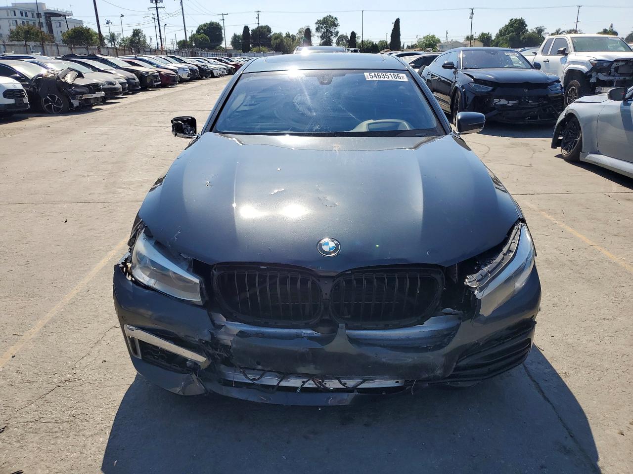 2019 BMW 7 series VIN WBA7E4C51KGV28667 photo 5