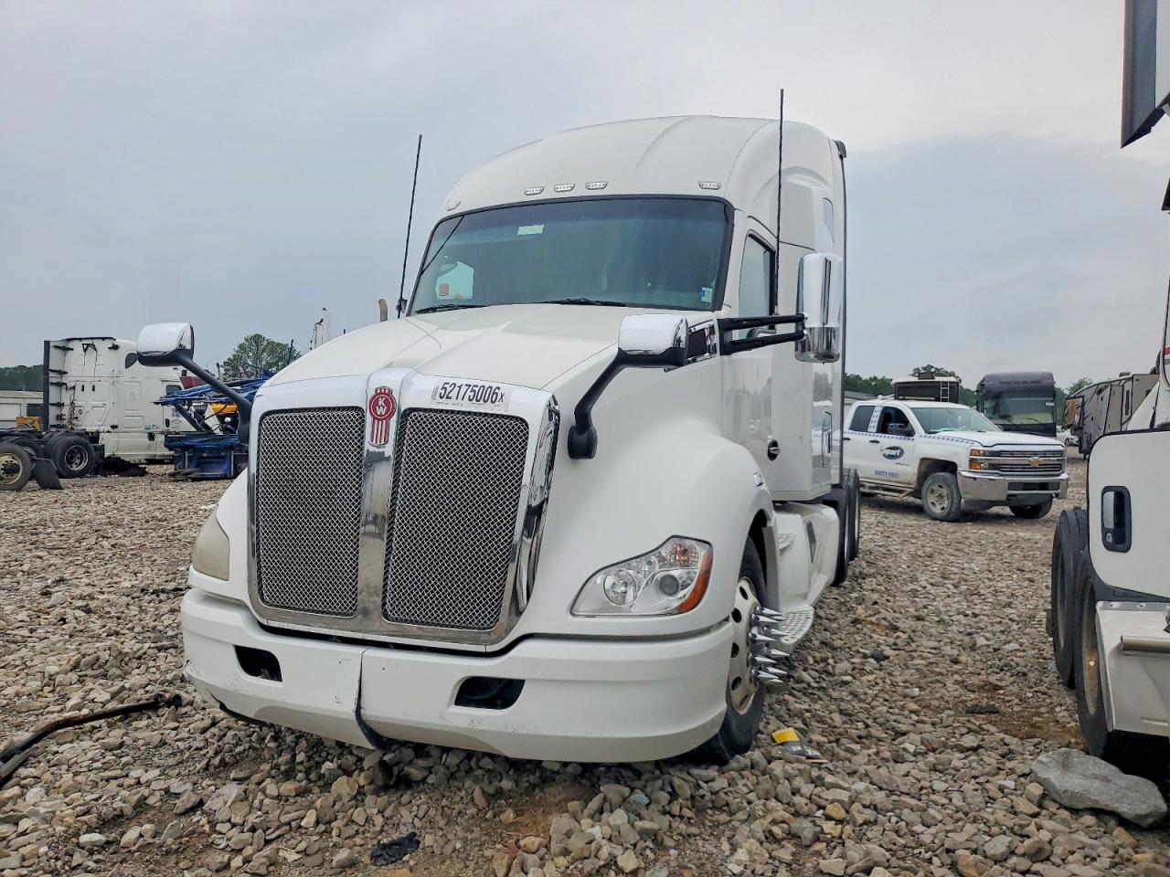 2020 KENWORTH All other VIN 1XKYDP9X4LJ311157 photo 2