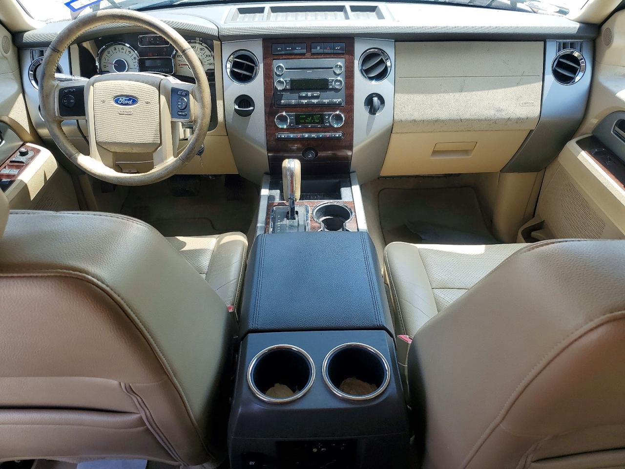 2012 Ford Expedition VIN 1FMJU1H54CEF26813 photo 8