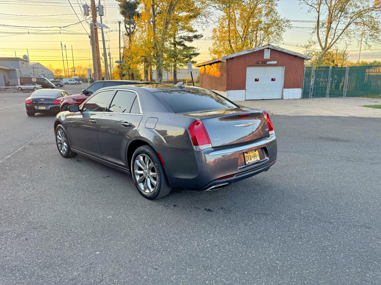 2016 Chrysler 300 VIN 2C3CCARG5GH224787 photo 3