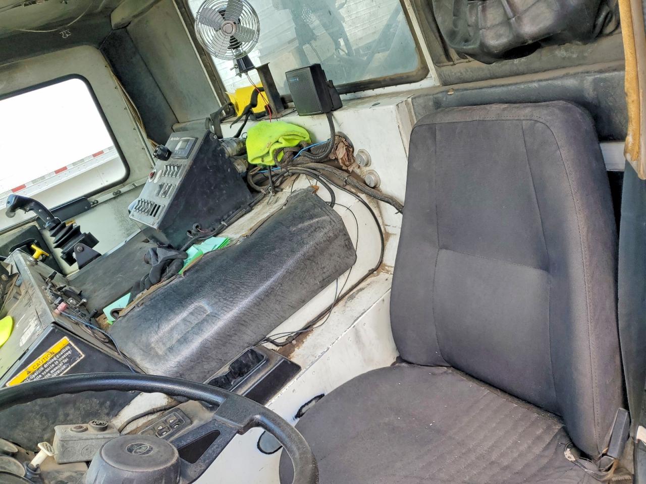 2009 MACK All other VIN 1M2AU02C19M003135 photo 6