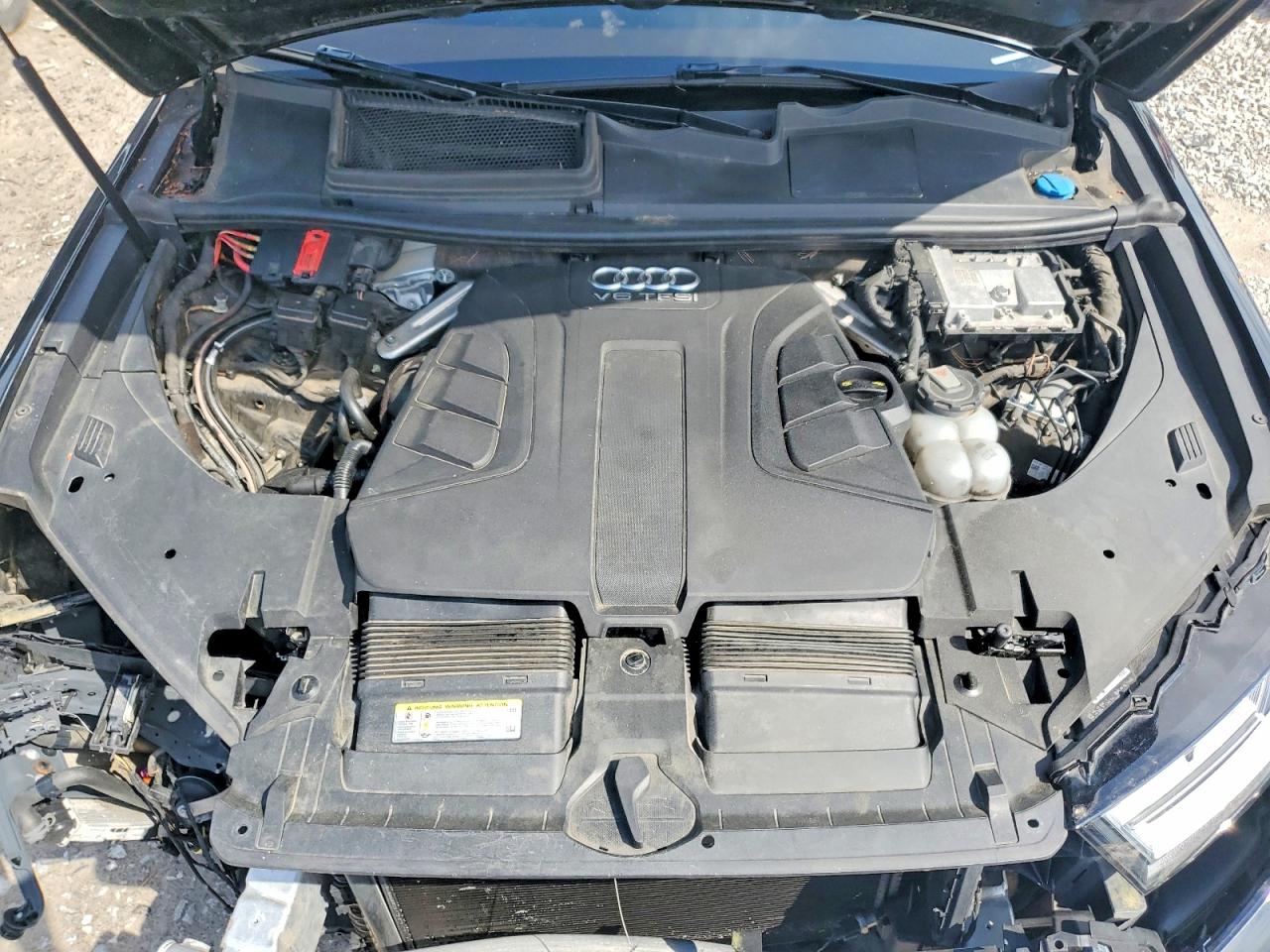 2018 Audi Q7 VIN WA1AAAF75JD007686 photo 12