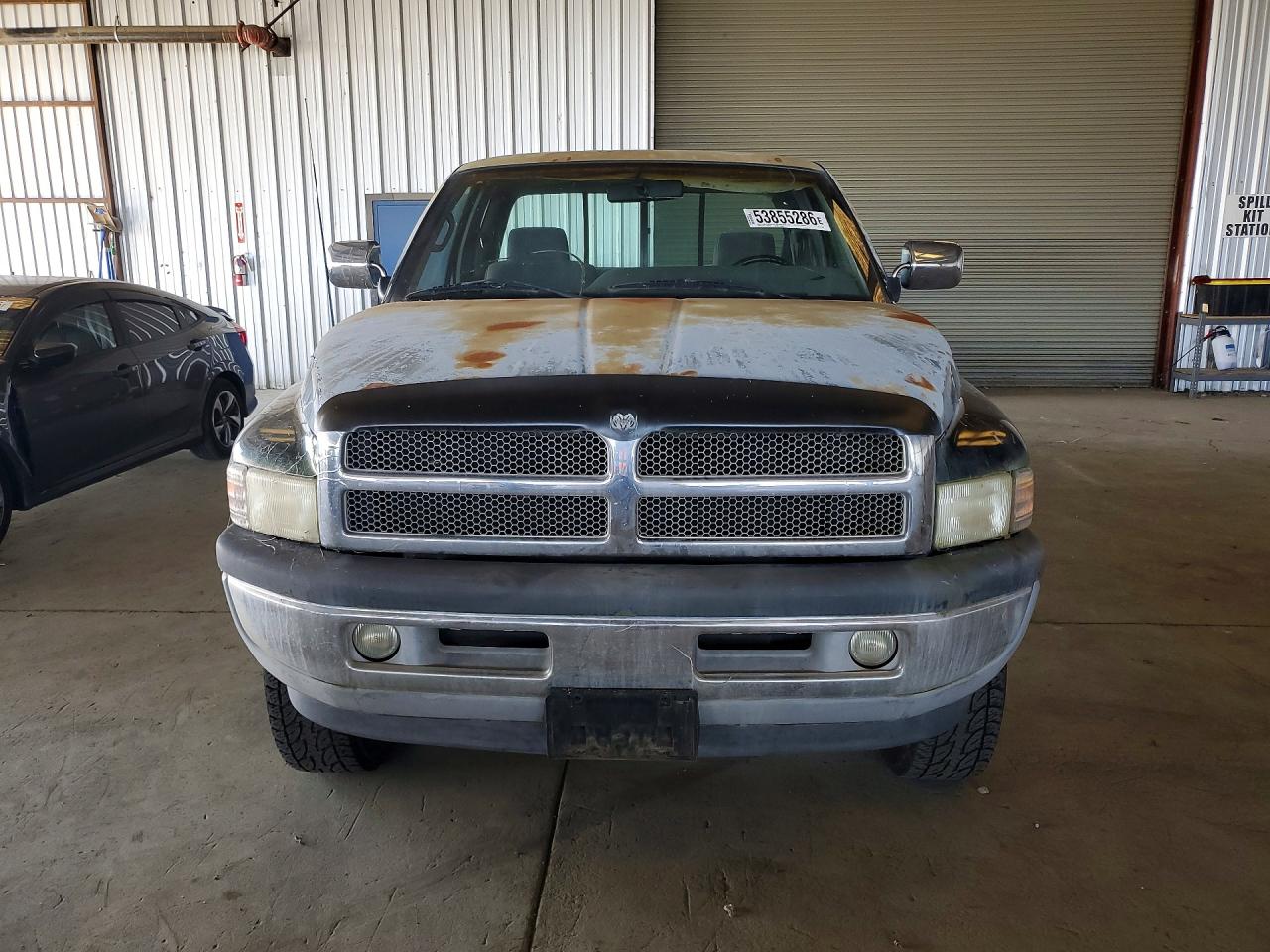 1996 Dodge Ram 2500 VIN 1B7KF23W0TJ121533 photo 5