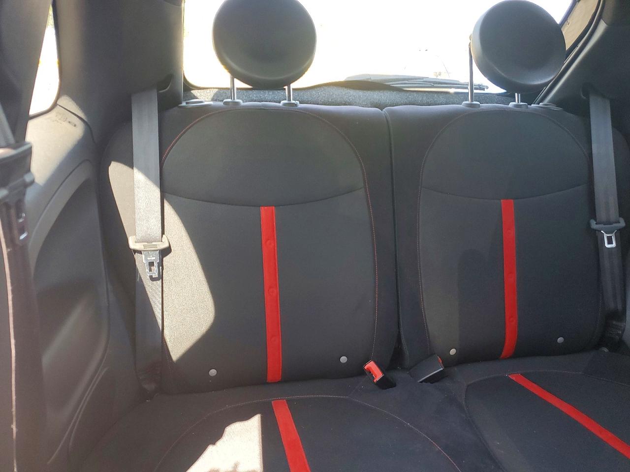 2015 Fiat 500 VIN 3C3CFFFH1FT501183 photo 10
