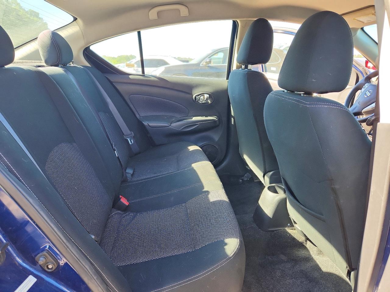 2018 Nissan Versa VIN 3N1CN7AP8JL802399 photo 10