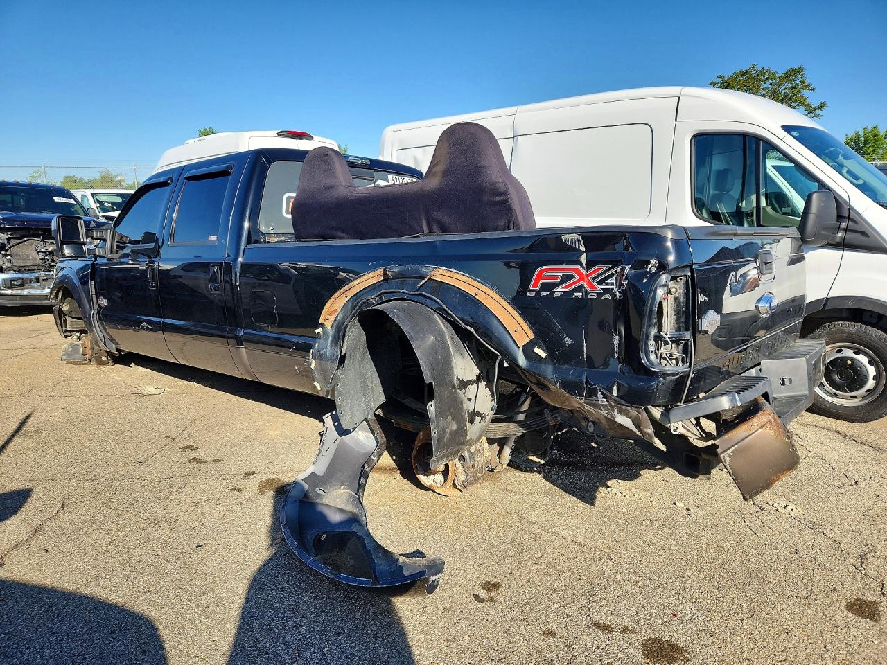2016 Ford F350 VIN 1FT8W3DT1GEA11111 photo 2