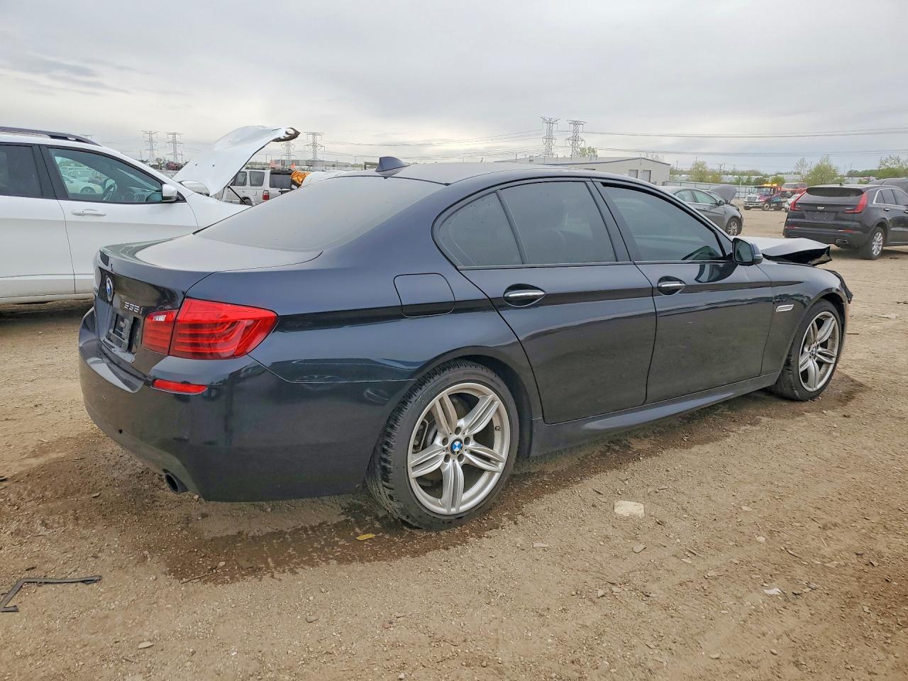 2016 BMW 5 series VIN WBA5B3C59GD549723 photo 3