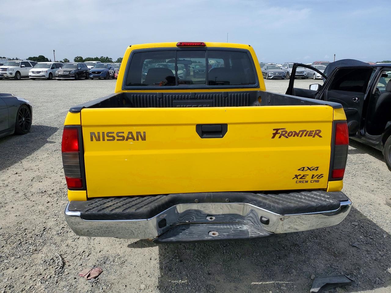 2000 NISSAN Frontier VIN 1N6ED27Y2YC333101 photo 6