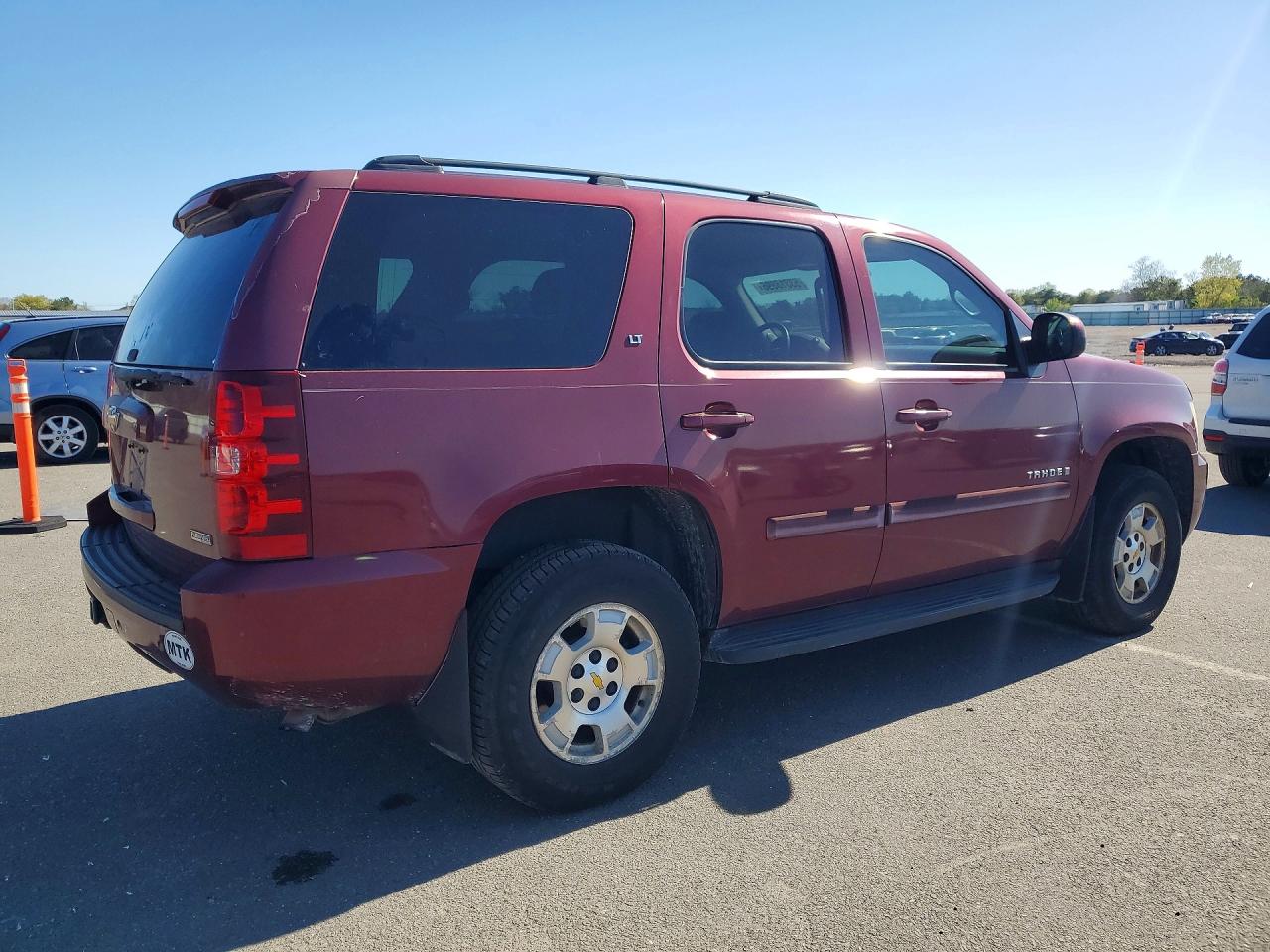 2008 Chevrolet Tahoe VIN 1GNFK130X8R223313 photo 3