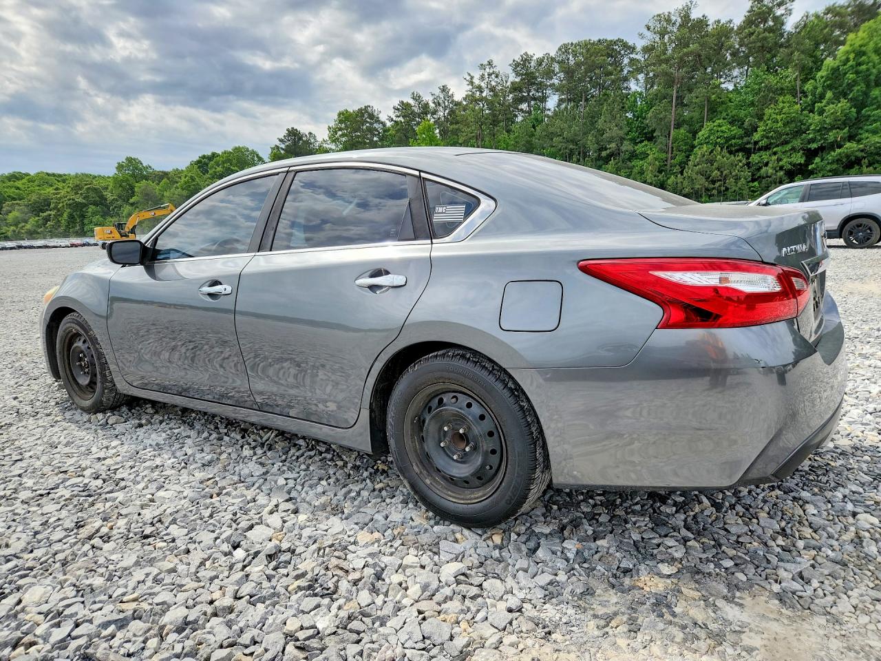2016 NISSAN Altima VIN 1N4AL3AP7GC245384 photo 2
