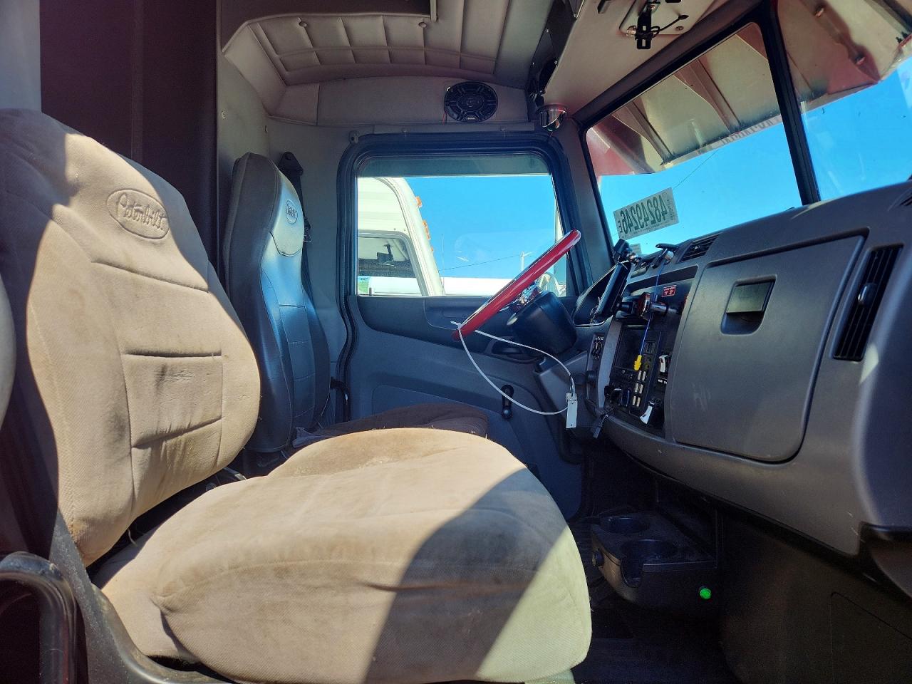 2012 PETERBILT All models VIN 2NP2HM6X4CM149668 photo 5