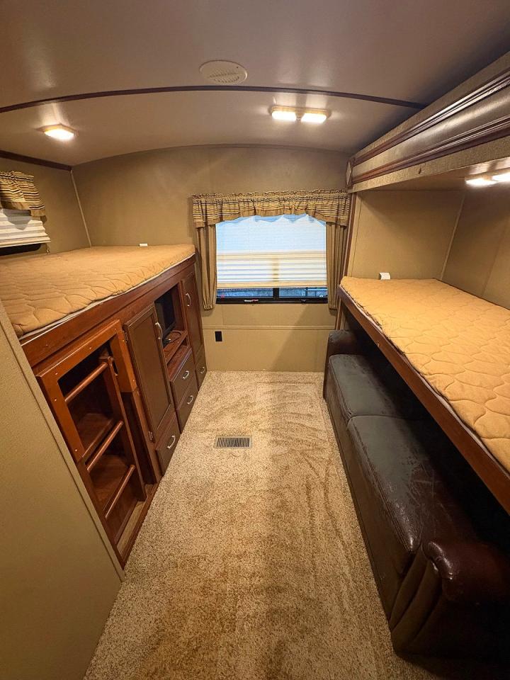2015 KEYSTONE Outback VIN 4YDT31228FB452653 photo 6