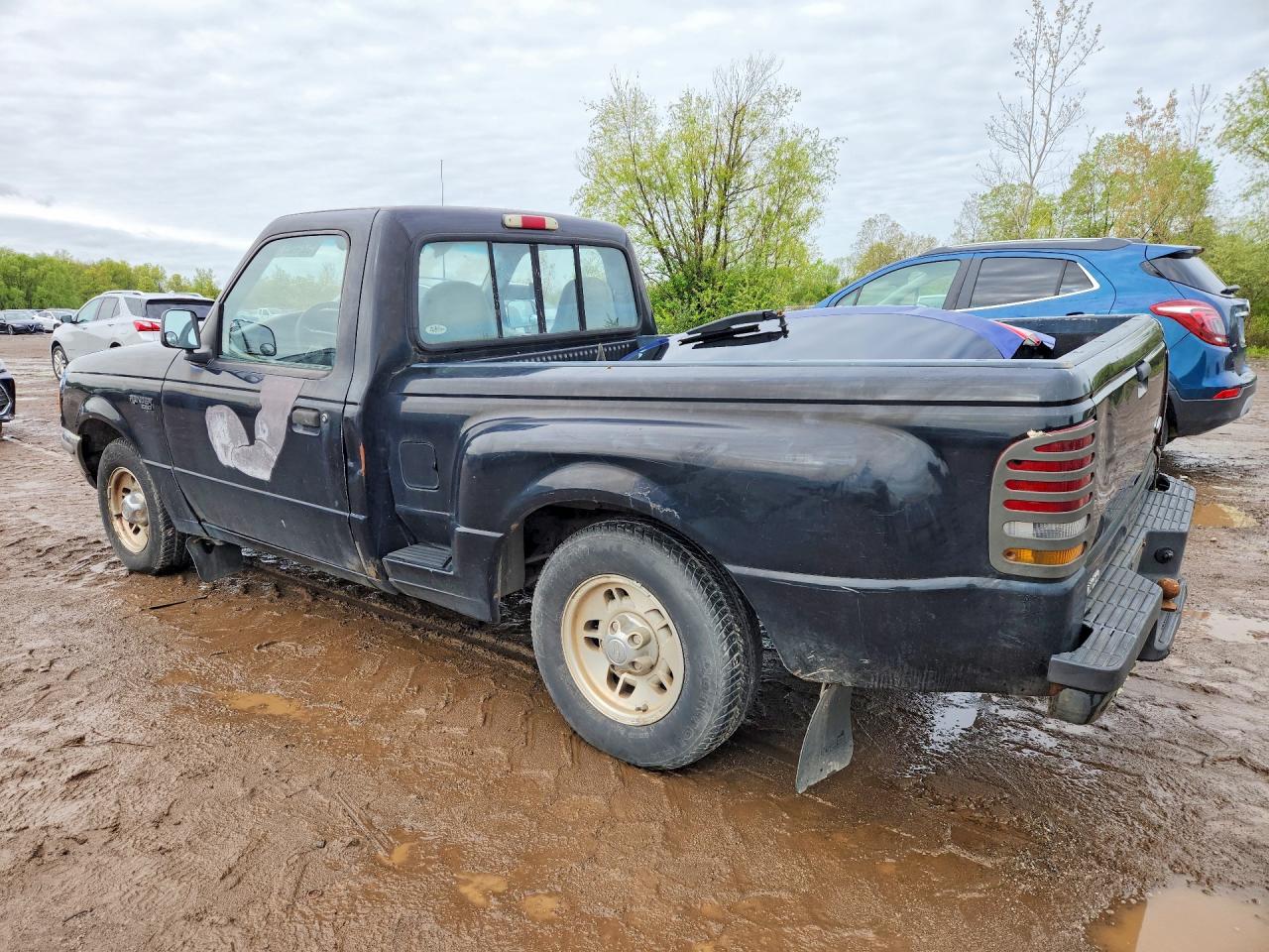 1996 Ford Ranger VIN 1FTCR10A6TPA62774 photo 2