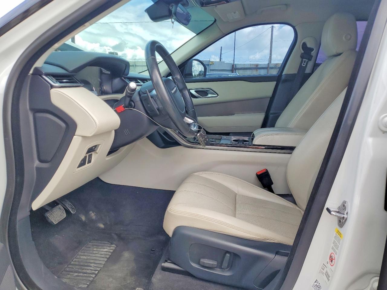 2019 Land Rangerover VIN SALYB2FV1KA233953 photo 7