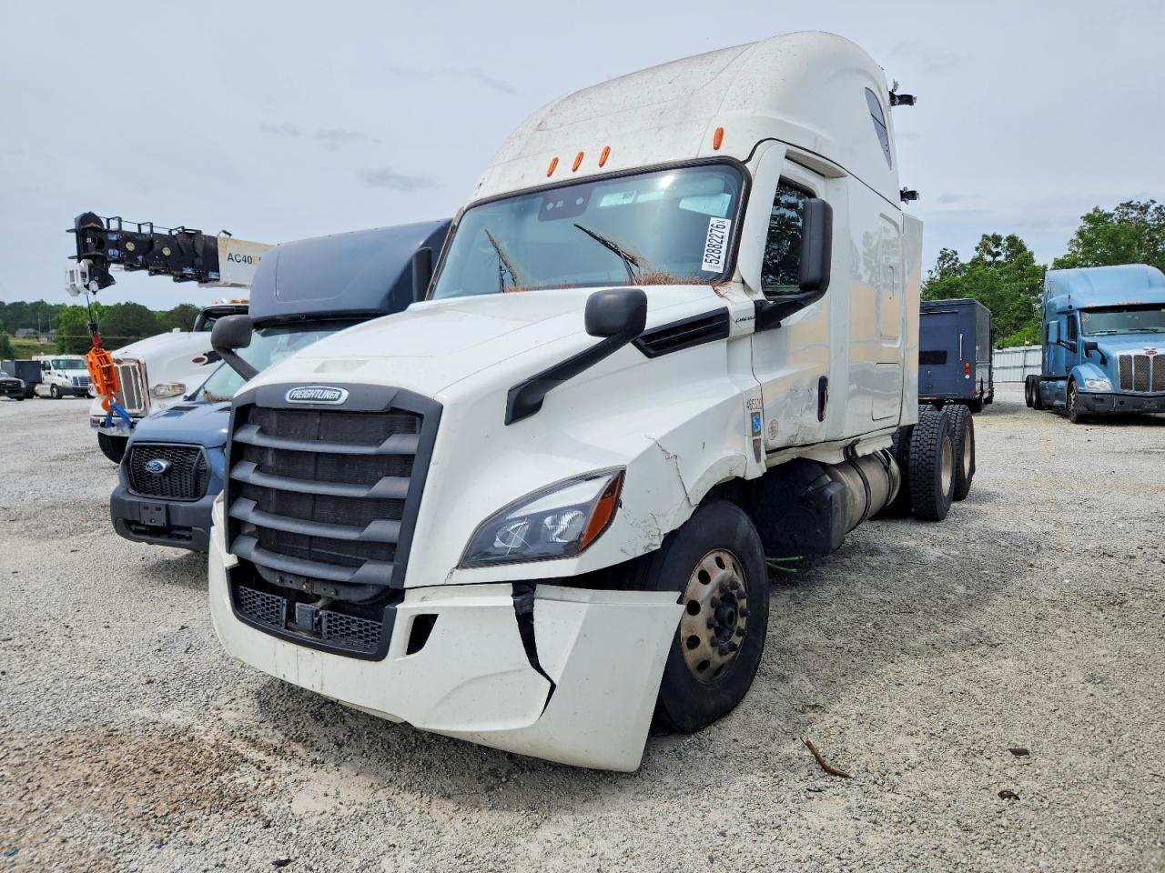 2023 FREIGHTLINER All other VIN 3AKJHHDR1PSNX9719 photo 2