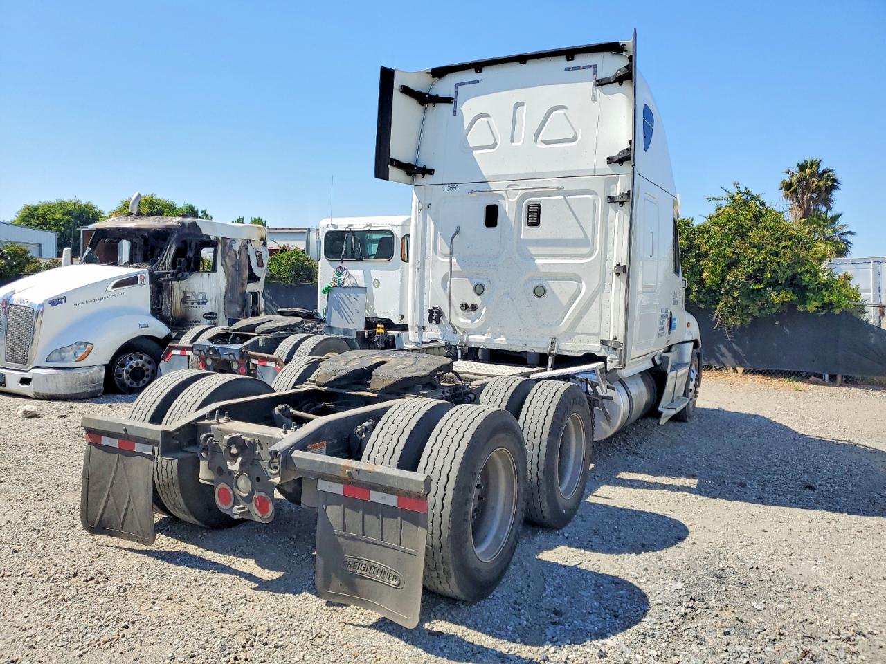 2015 FREIGHTLINER All other VIN 1FUJGLD53FLGL3571 photo 4