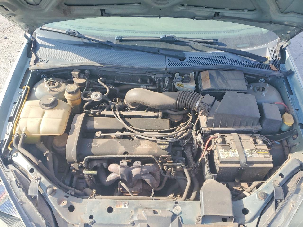2003 Ford Focus VIN 1FAHP38333W200358 photo 11